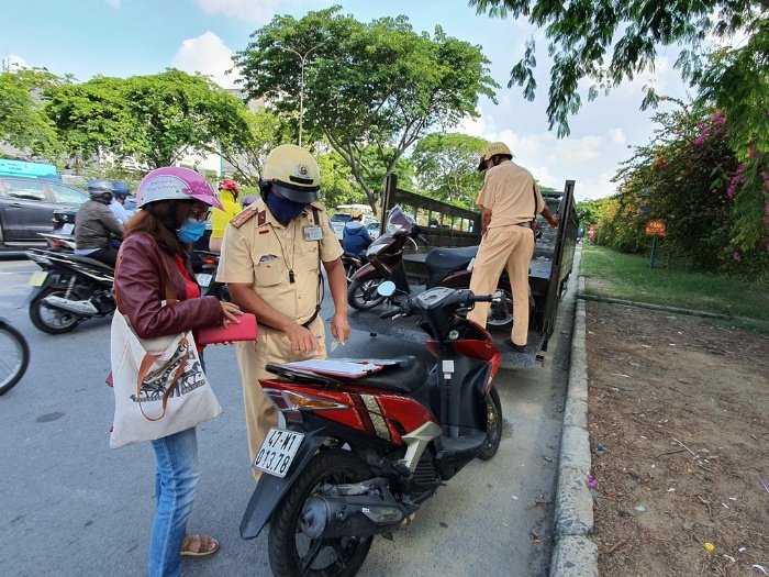 Hình ảnh trong cơn mơ cho thấy rõ tâm trạng bất ổn của chủ nhân ở thời điểm hiện tại